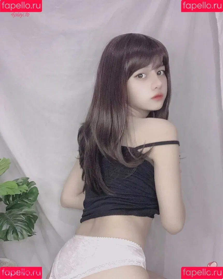 Violet Airis Onlyfans Photo Gallery 