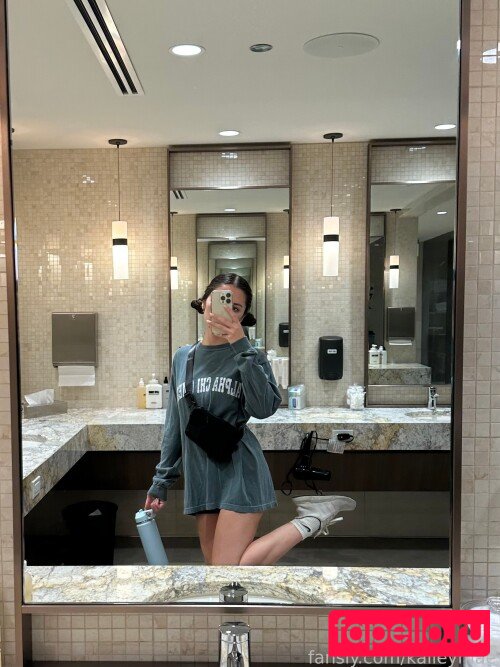 Kailey Mae Nude Onlyfans Photo 47