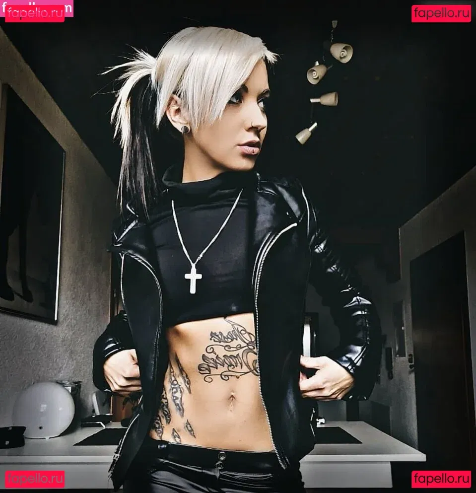 Anna Katarina Onlyfans Photo Gallery 