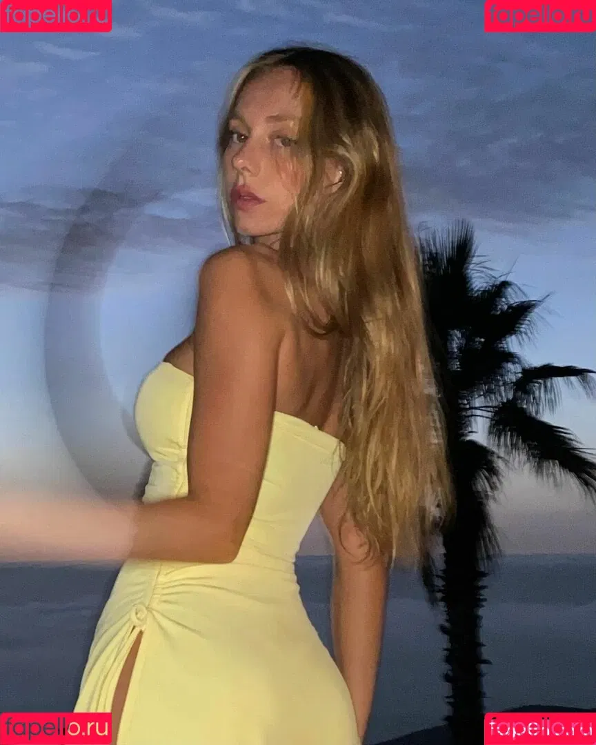 Ester Exposito Onlyfans Photo Gallery 