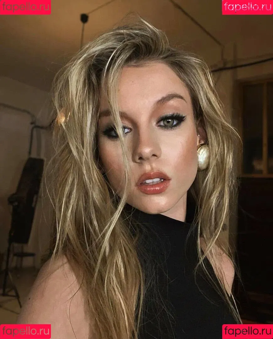Ester Exposito Onlyfans Photo Gallery 