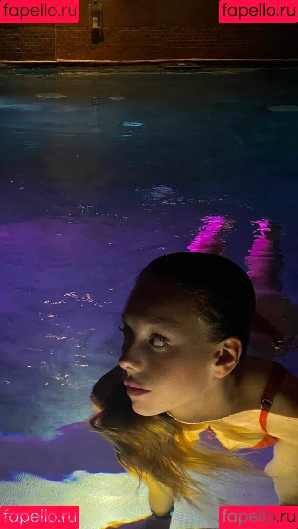 Ester Exposito Onlyfans Photo Gallery 