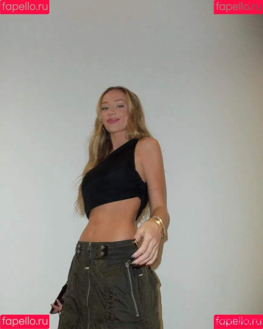 Ester Exposito Onlyfans Photo Gallery 