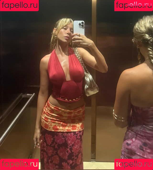 Ester Exposito Onlyfans Photo Gallery 