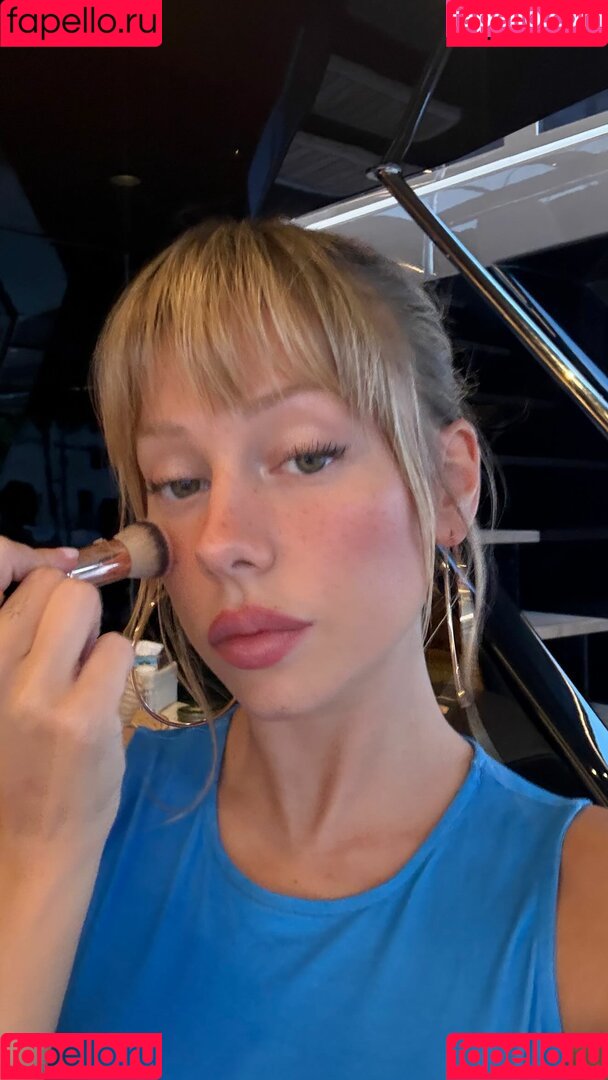 Ester Exposito Onlyfans Photo Gallery 