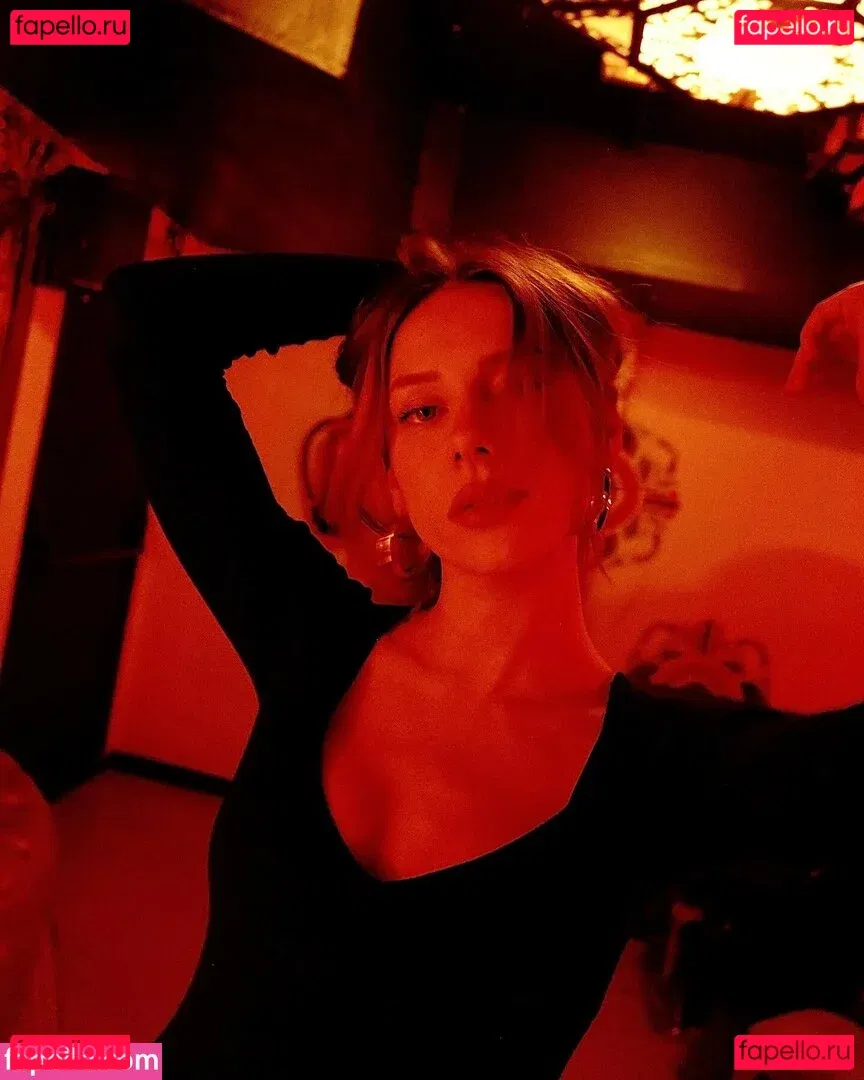 Ester Exposito Onlyfans Photo Gallery 