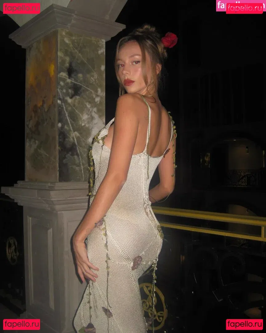 Ester Exposito Onlyfans Photo Gallery 