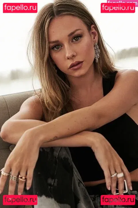 Ester Exposito Onlyfans Photo Gallery 