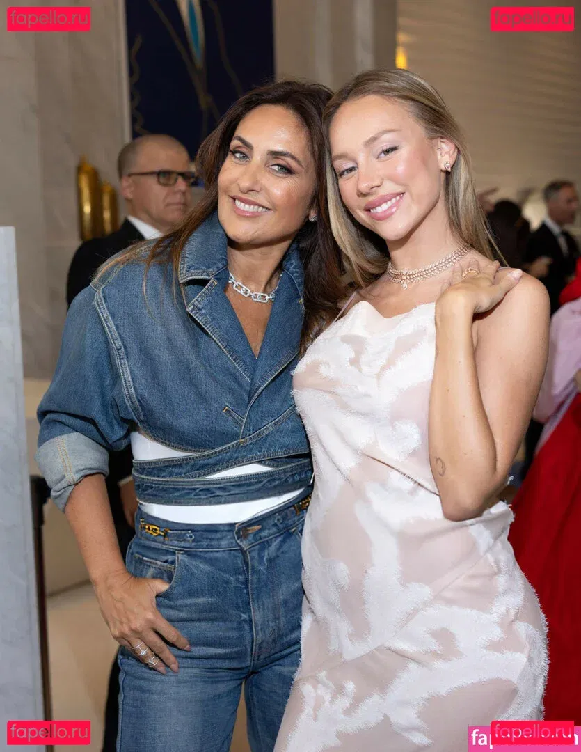 Ester Exposito Onlyfans Photo Gallery 