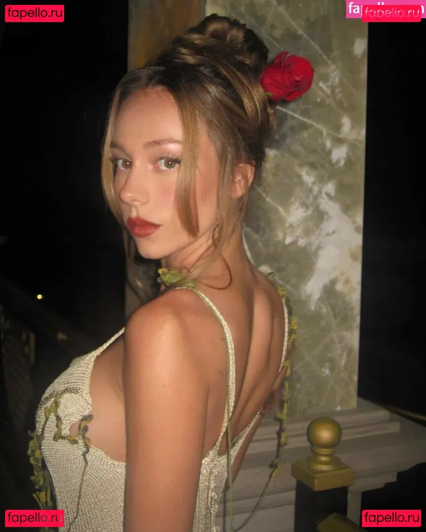 Ester Exposito Onlyfans Photo Gallery 