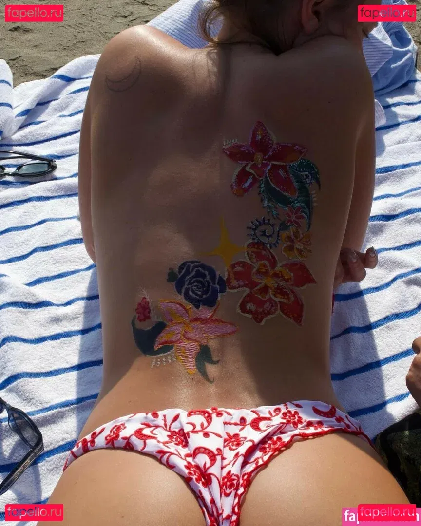 Ester Exposito Onlyfans Photo Gallery 