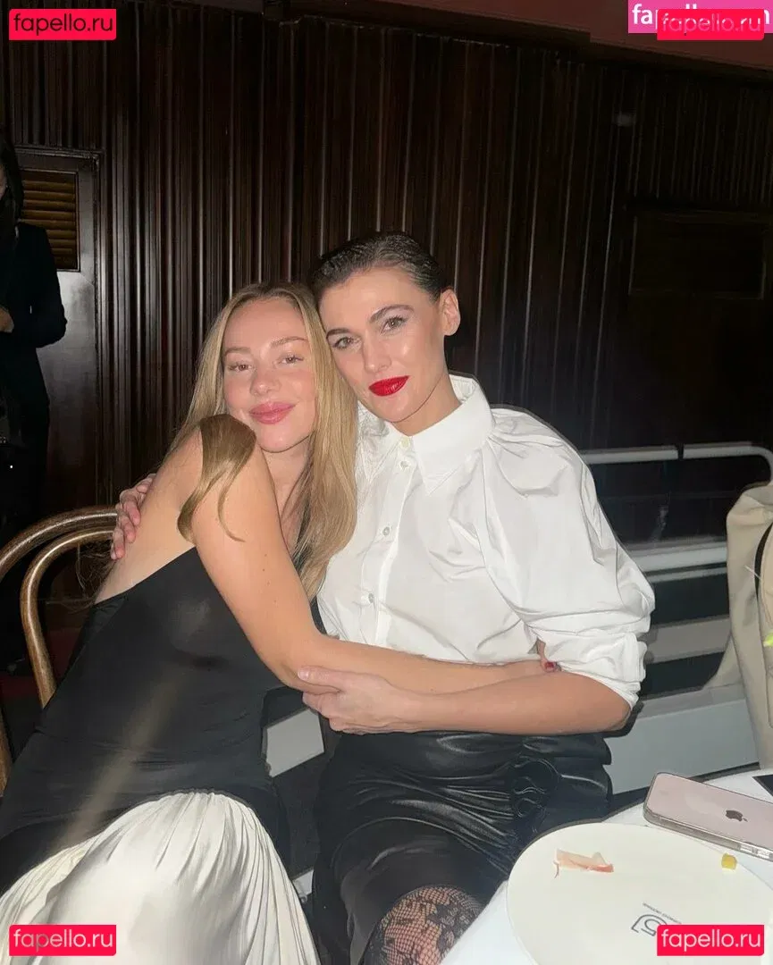 Ester Exposito Onlyfans Photo Gallery 