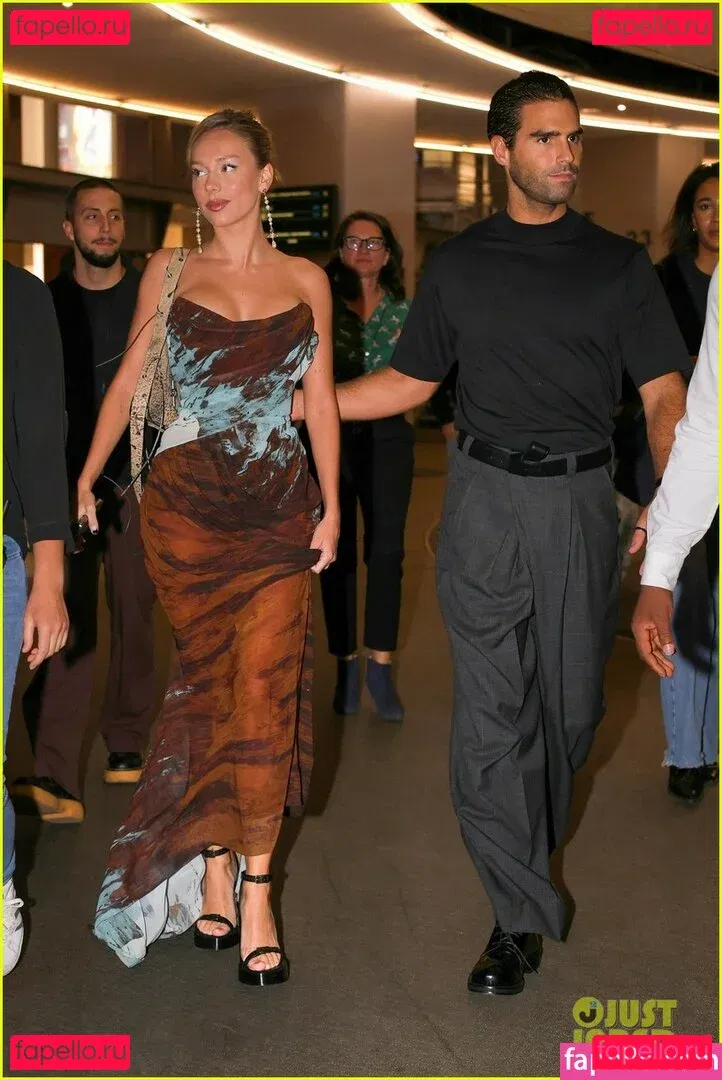 Ester Exposito Onlyfans Photo Gallery 