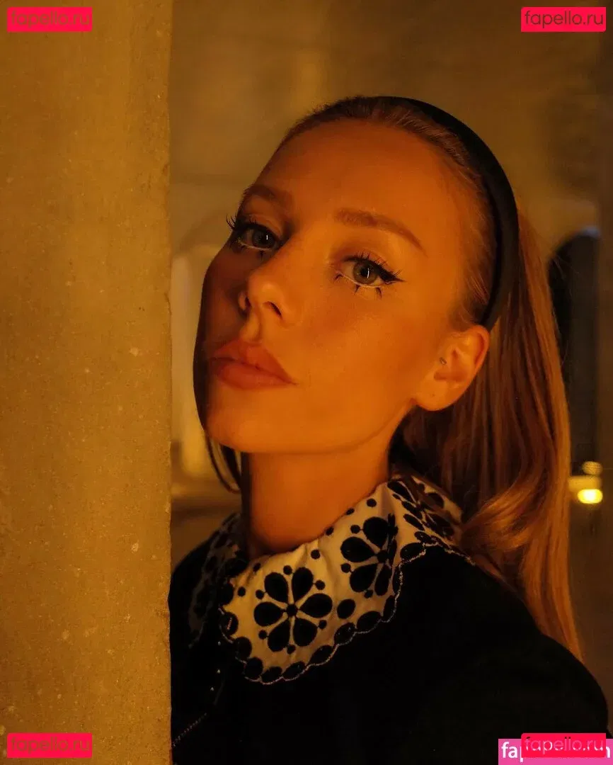 Ester Exposito Onlyfans Photo Gallery 