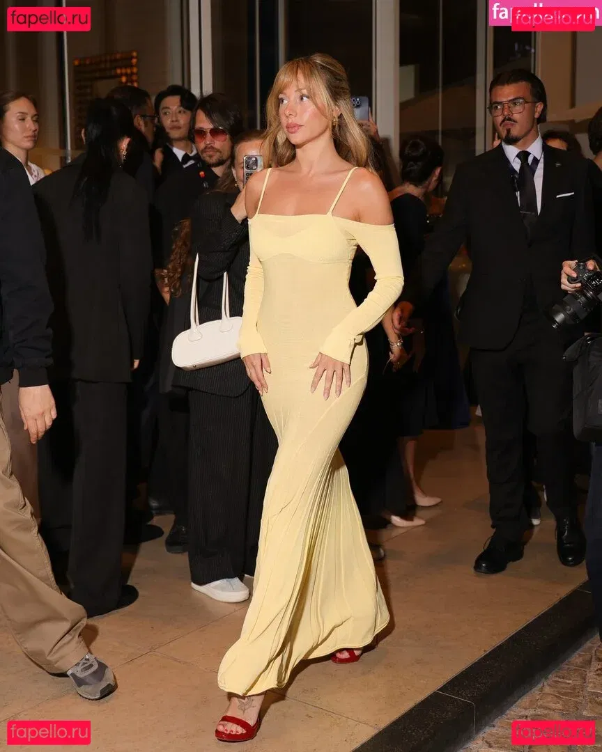 Ester Exposito Onlyfans Photo Gallery 