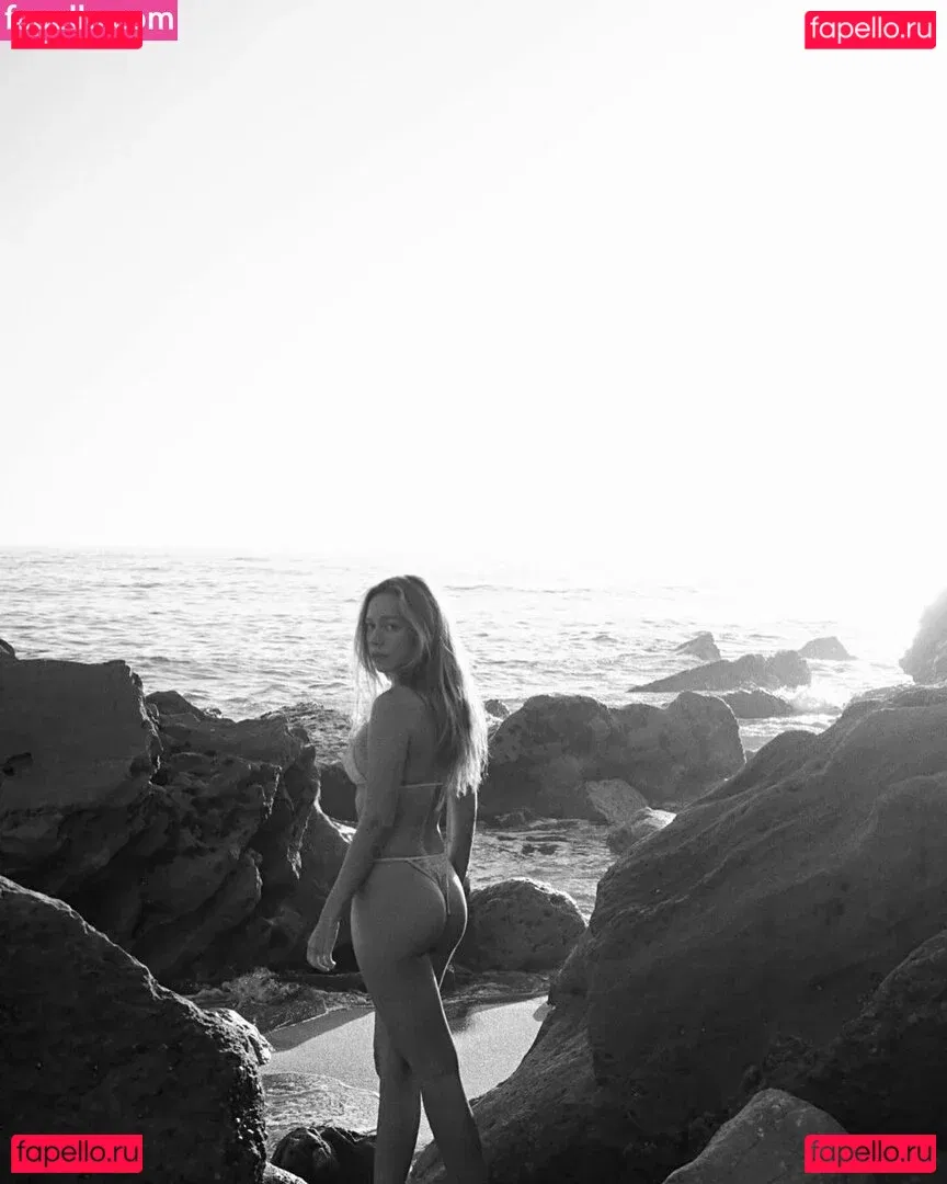 Ester Exposito Onlyfans Photo Gallery 