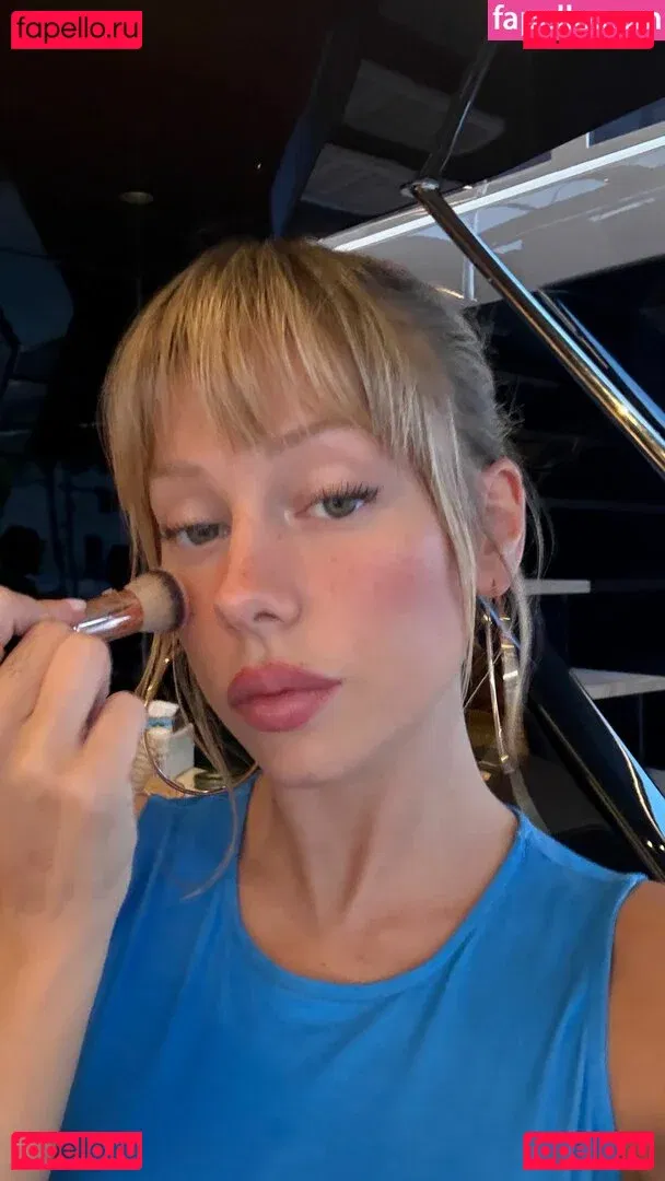 Ester Exposito Onlyfans Photo Gallery 