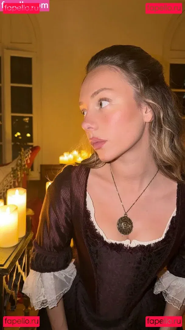 Ester Exposito Onlyfans Photo Gallery 