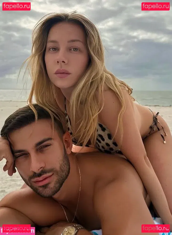 Ester Exposito Onlyfans Photo Gallery 