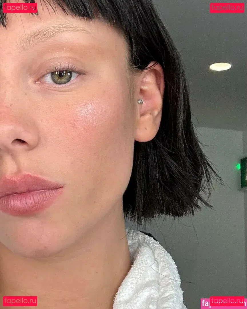 Ester Exposito Onlyfans Photo Gallery 