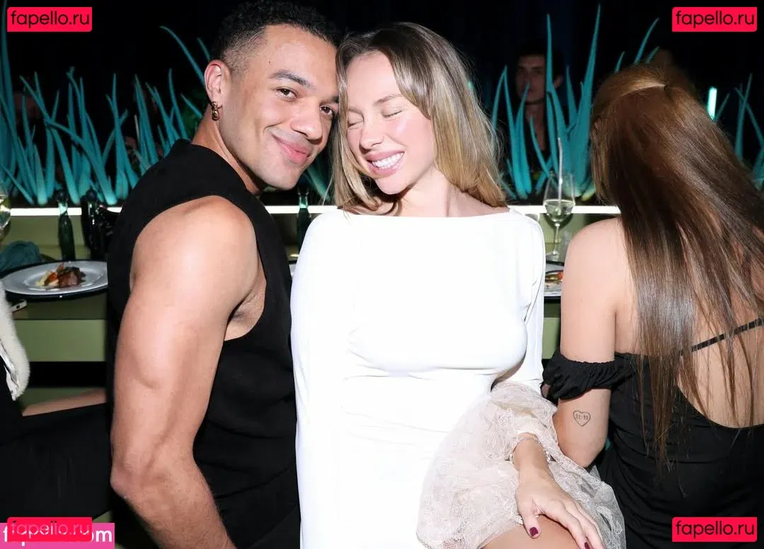 Ester Exposito Onlyfans Photo Gallery 