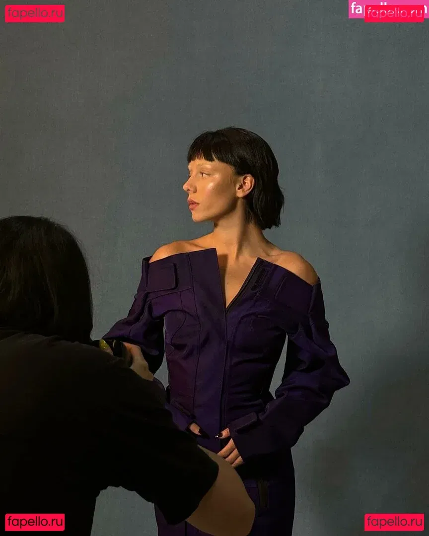 Ester Exposito Onlyfans Photo Gallery 