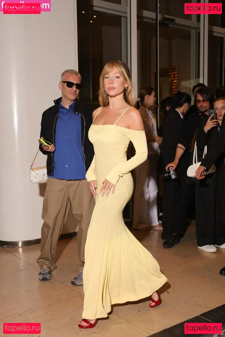 Ester Exposito Onlyfans Photo Gallery 