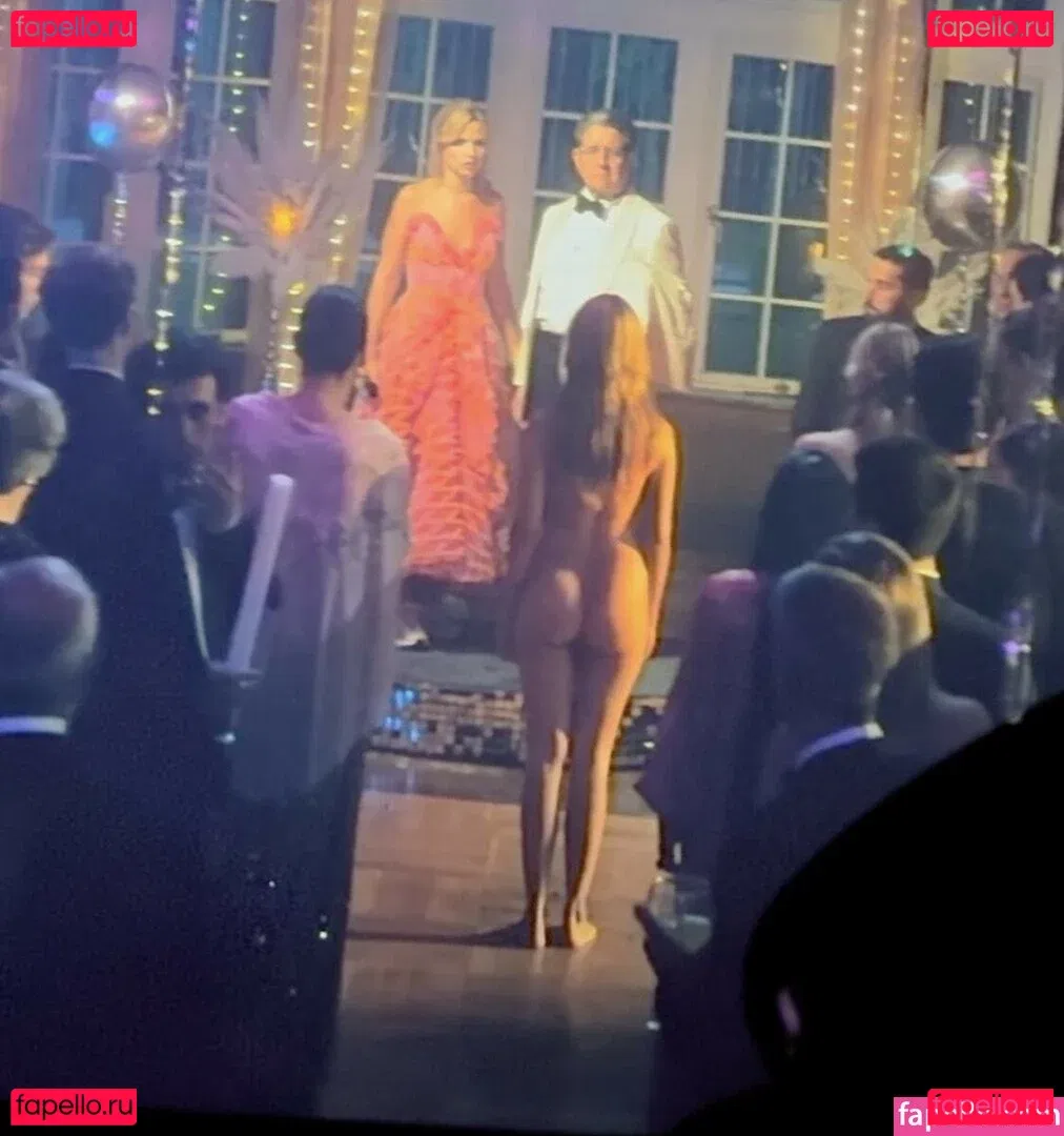 Ester Exposito Onlyfans Photo Gallery 