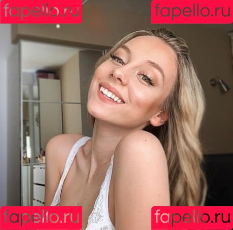 Ester Exposito Onlyfans Photo Gallery 