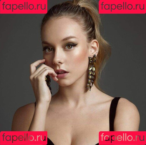 Ester Exposito Onlyfans Photo Gallery 