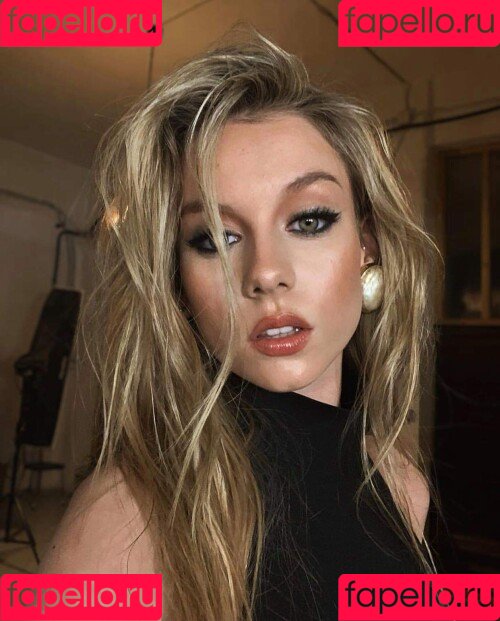 Ester Exposito Onlyfans Photo Gallery 