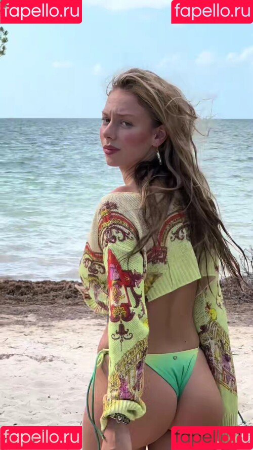 Ester Exposito Onlyfans Photo Gallery 