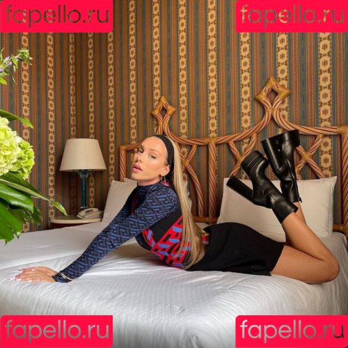 Ester Exposito Onlyfans Photo Gallery 