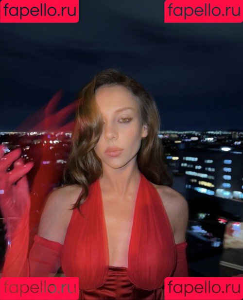 Ester Exposito Onlyfans Photo Gallery 