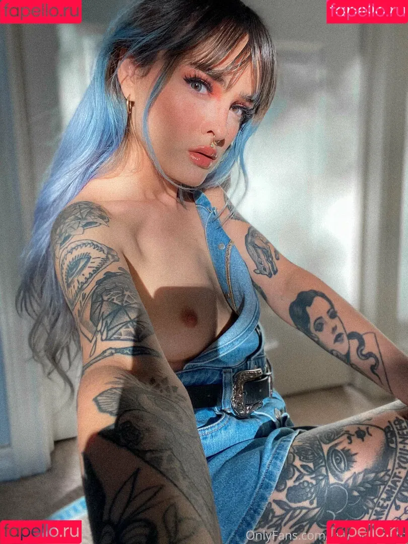 Littlehollybeth Onlyfans Photo Gallery 