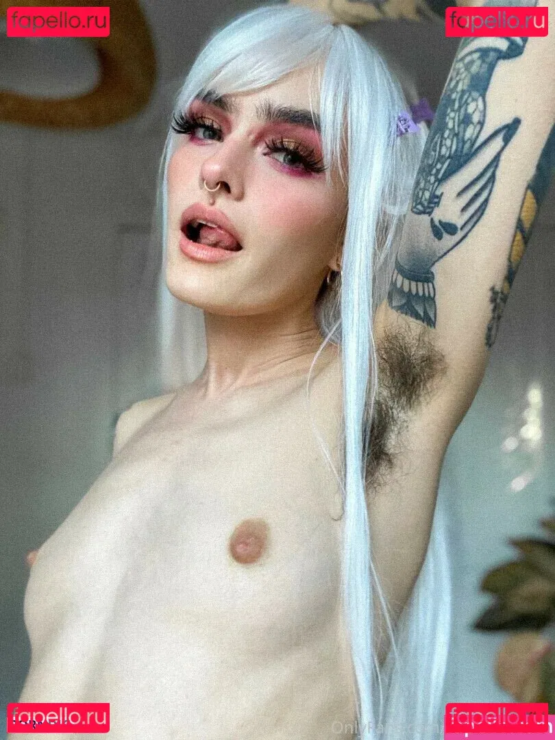 Littlehollybeth Onlyfans Photo Gallery 