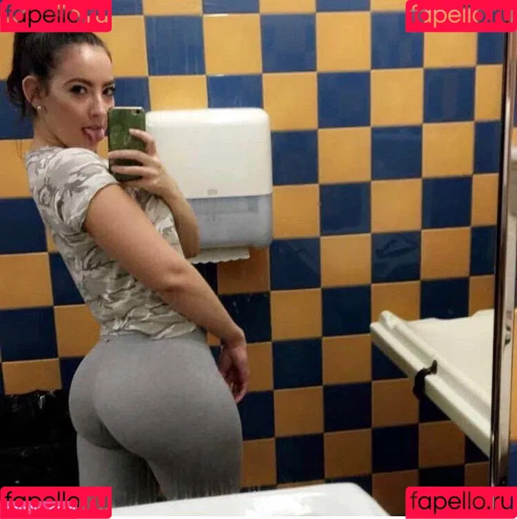 Woe Senpai Onlyfans Photo Gallery 