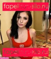 Rosalyn Sphinx Onlyfans Photo Gallery 