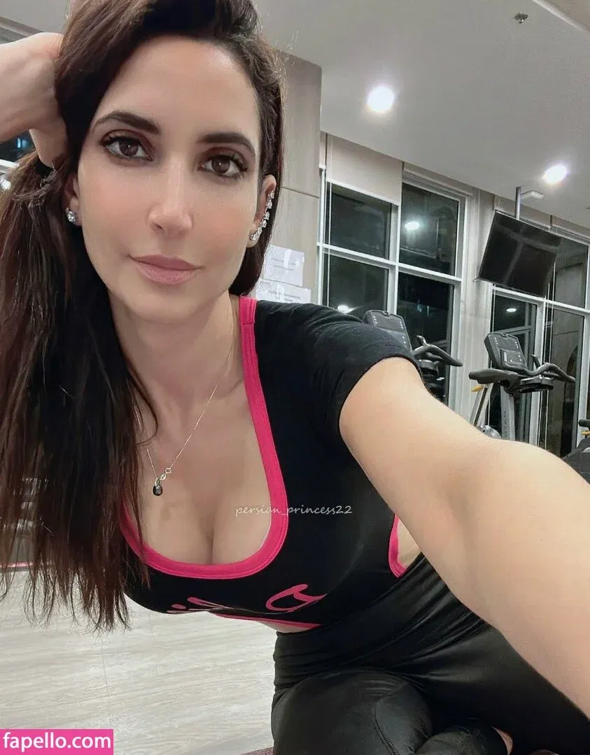 Shadi VIP Onlyfans Photo Gallery 