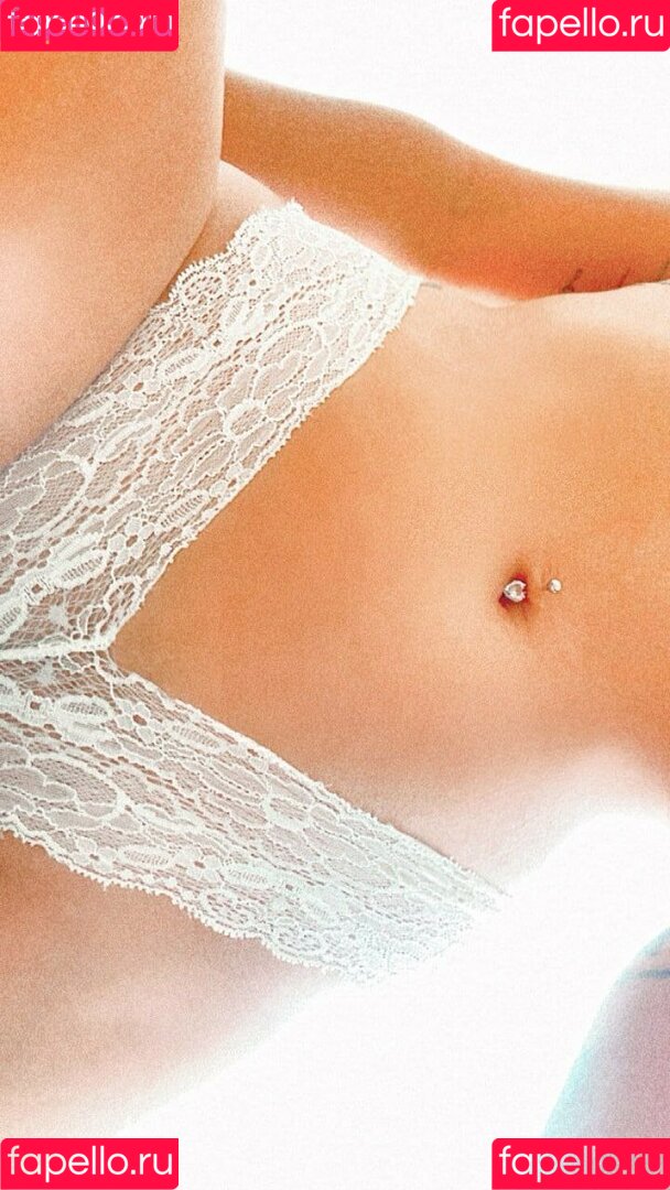 Amanda Miury Onlyfans Photo Gallery 