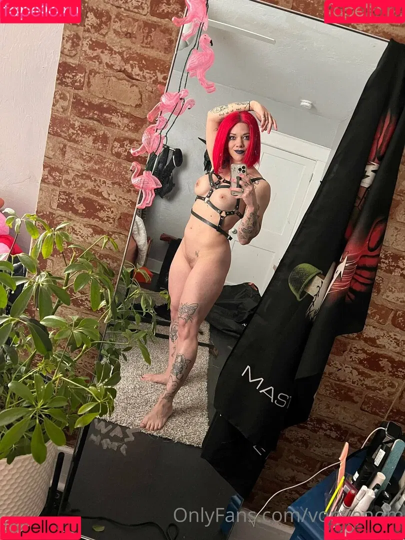 vonvenom Onlyfans Photo Gallery 