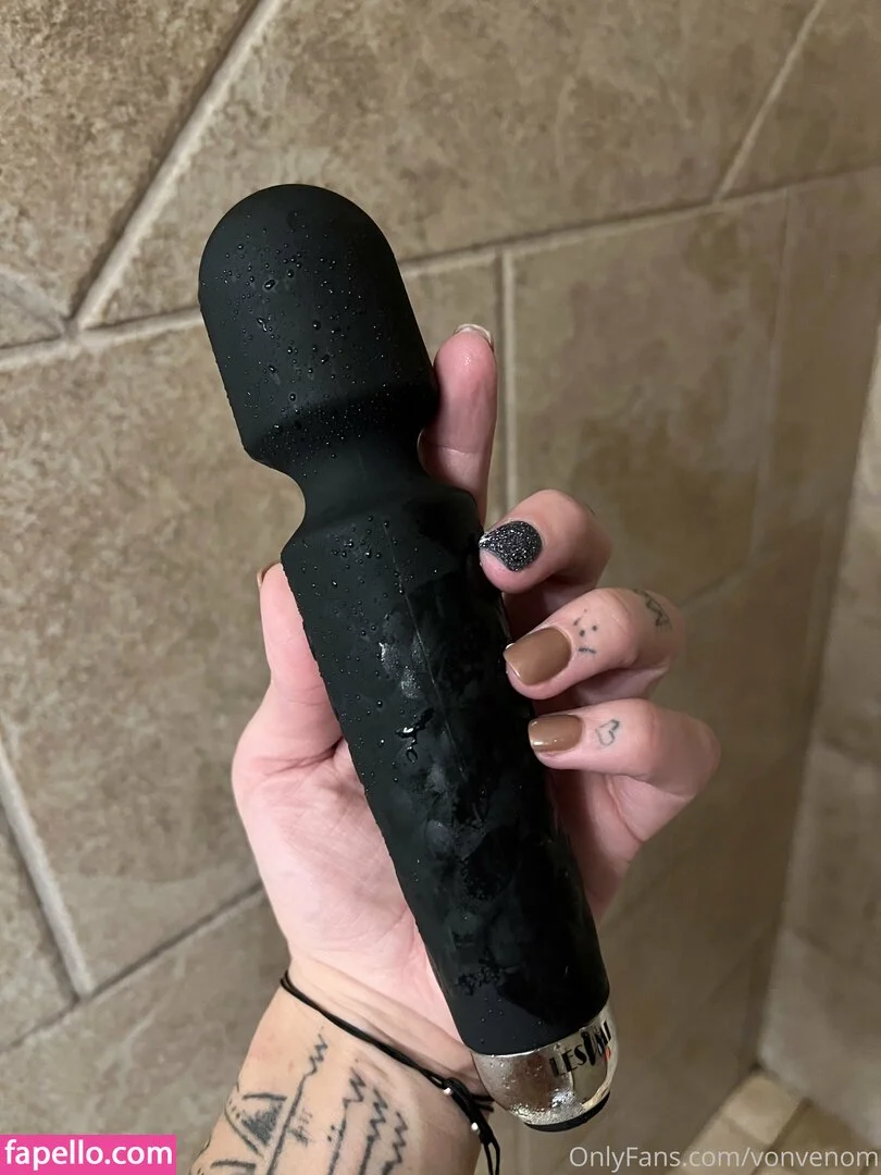 vonvenom Onlyfans Photo Gallery 