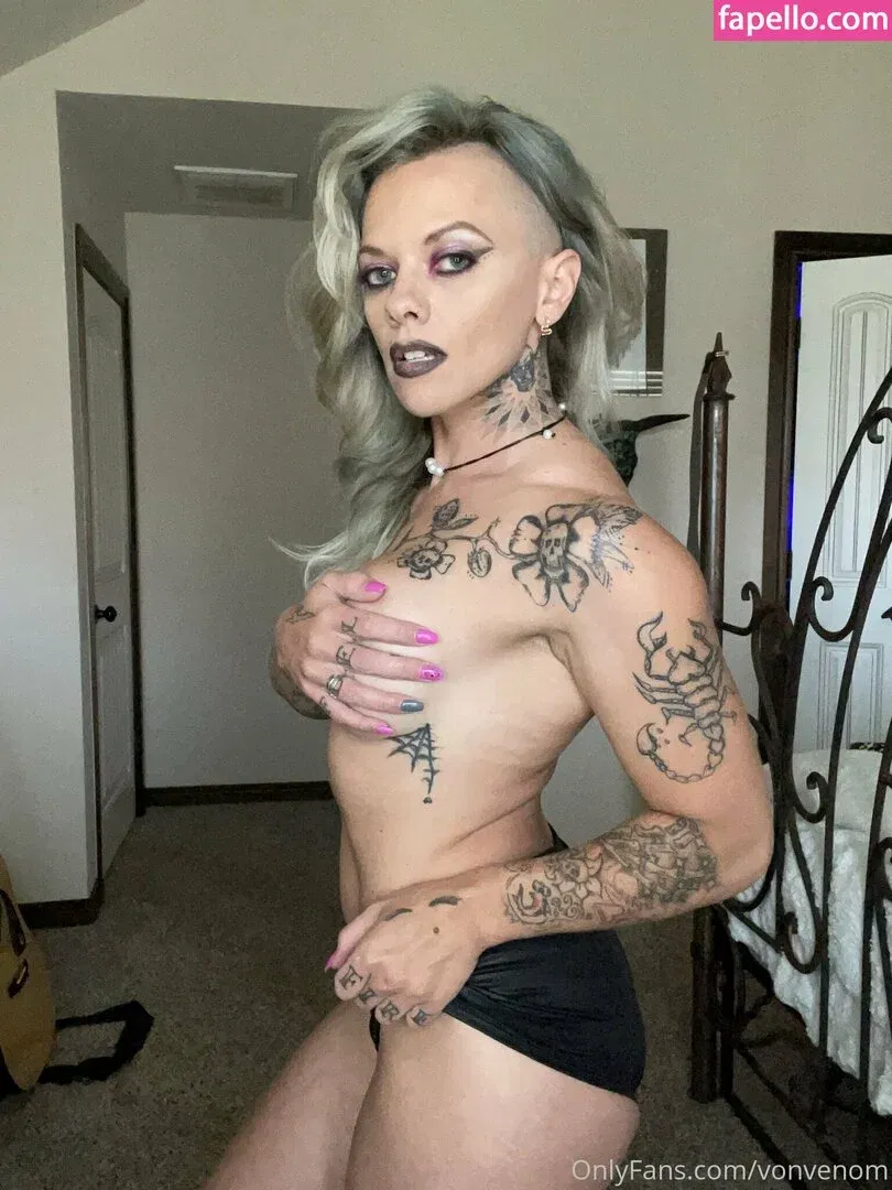 vonvenom Onlyfans Photo Gallery 