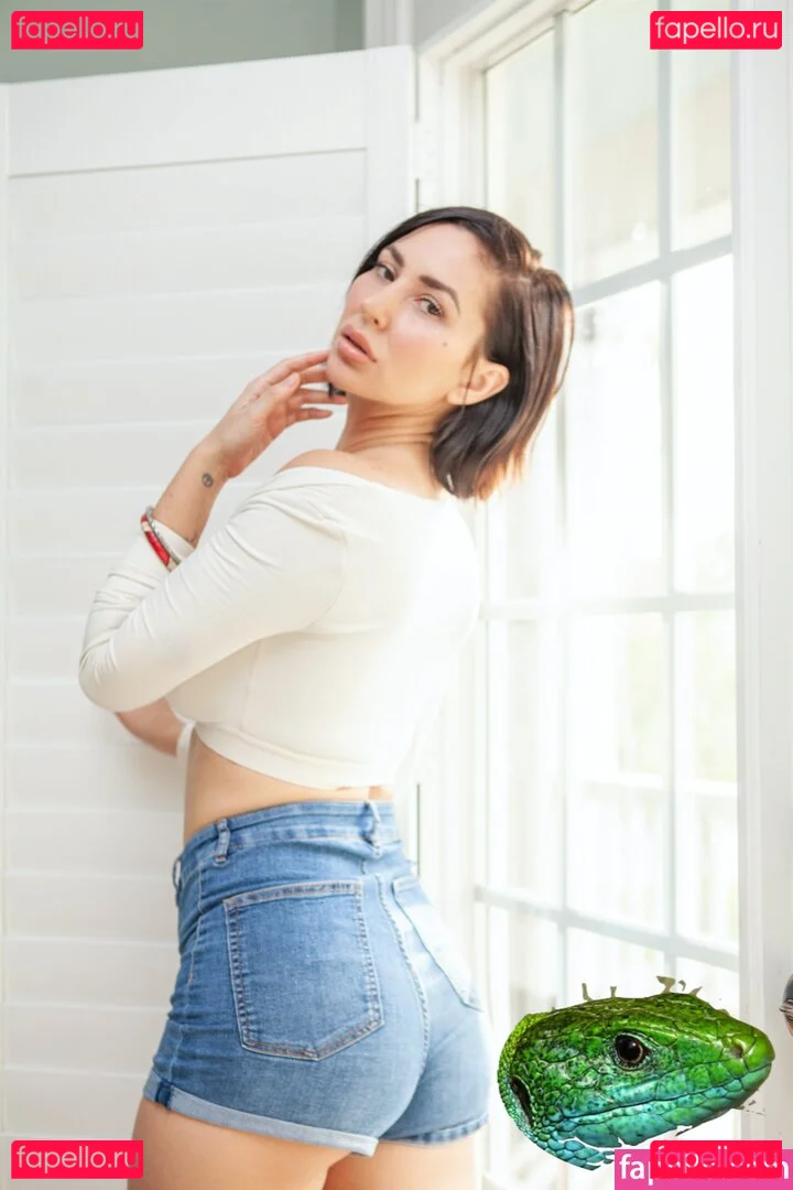 Shay Laren Onlyfans Photo Gallery 