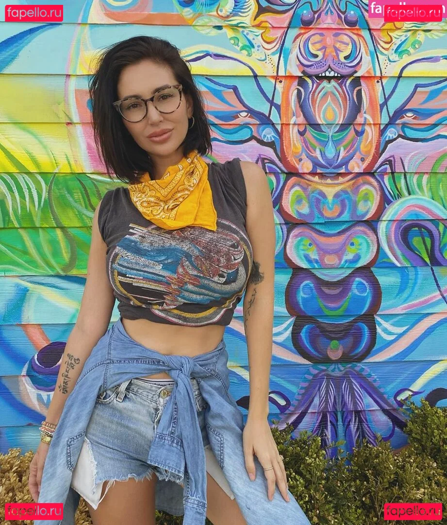 Shay Laren Onlyfans Photo Gallery 