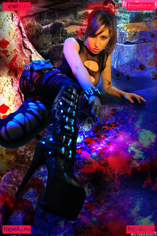 Shay Laren Onlyfans Photo Gallery 