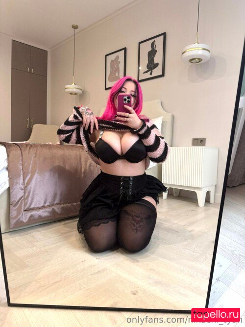 Nika Kotova Nude Onlyfans Photo 19