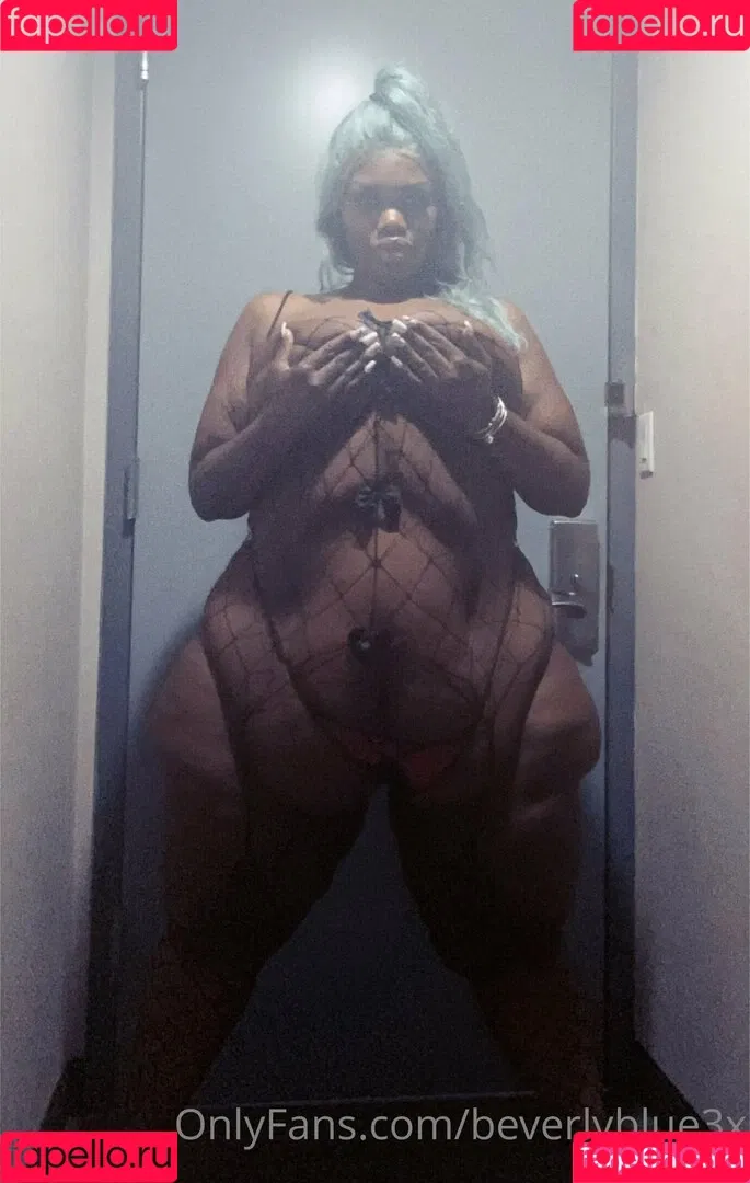 beverlyblue3x Onlyfans Photo Gallery 