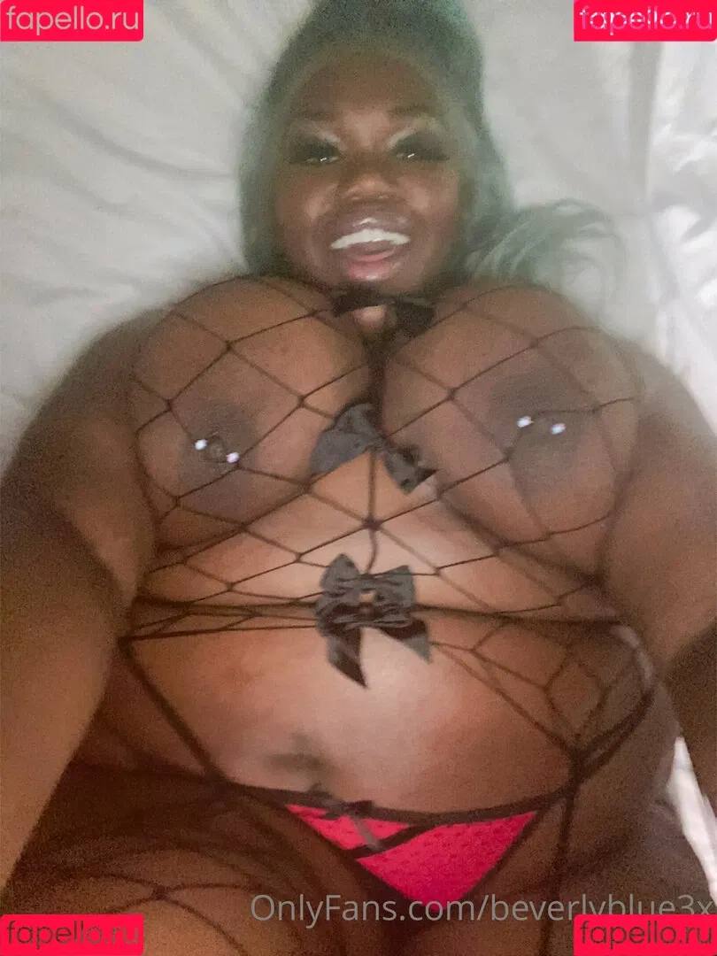 beverlyblue3x Onlyfans Photo Gallery 