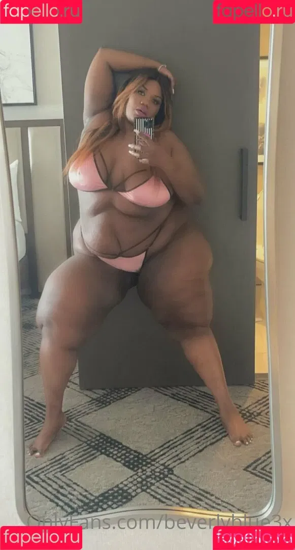 beverlyblue3x Onlyfans Photo Gallery 